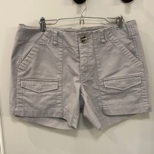 Mountain Hardware women’s shorts